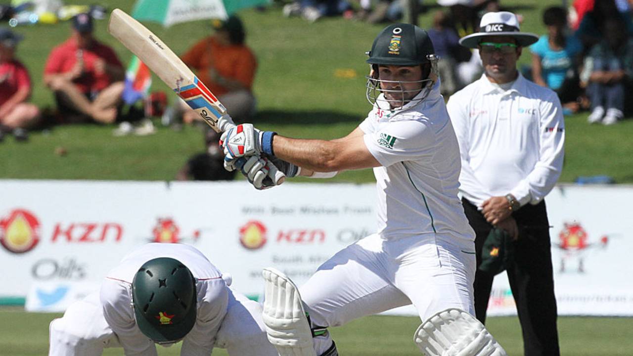 Dean Elgar cuts during his 61, Zimbabwe v South Africa, only Test, Harare, 2nd day, August 10, 2014