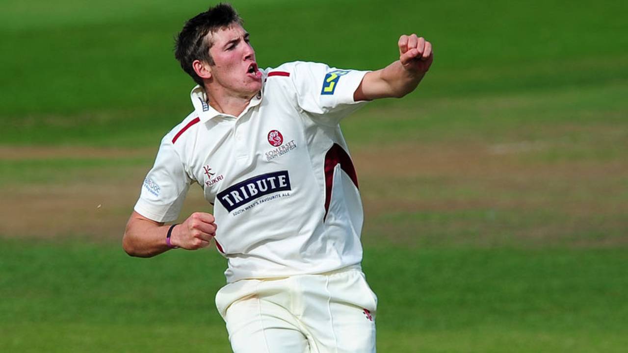 Craig Overton picked up three wickets, Somerset v Warwickshire, County Championship, Division One, Taunton, 1st day, August 15, 2014