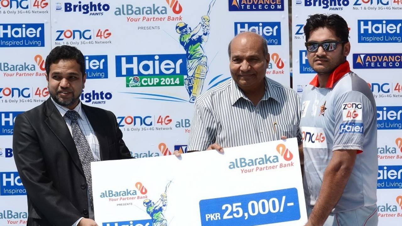 Ali Khan slammed 48 off 19 balls to win the Man of the Match cheque, Larkana Bulls v Sialkot Stallions, Haier Cup National T20, Karachi, September 18, 2014