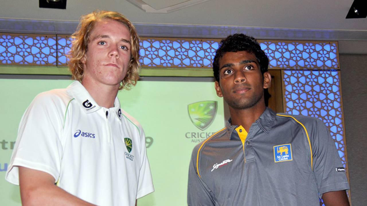 Patrick McKenna and Chamika Karunaratne, the captains of the Australia and Sri Lanka U-19 teams, shake hands