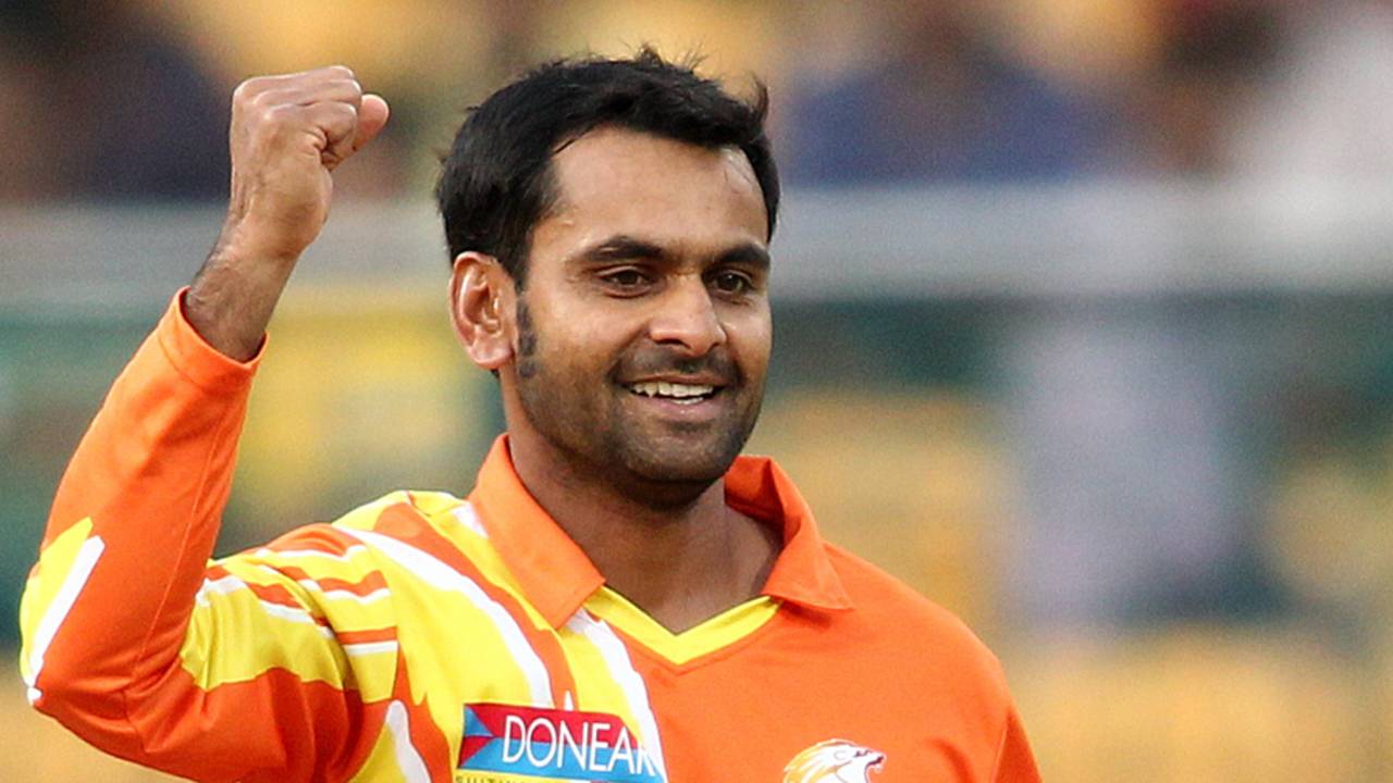Mohammad Hafeez claimed 2 for 18, Dolphins v Lahore Lions, Champions League T20, Bangalore, September 27, 2014