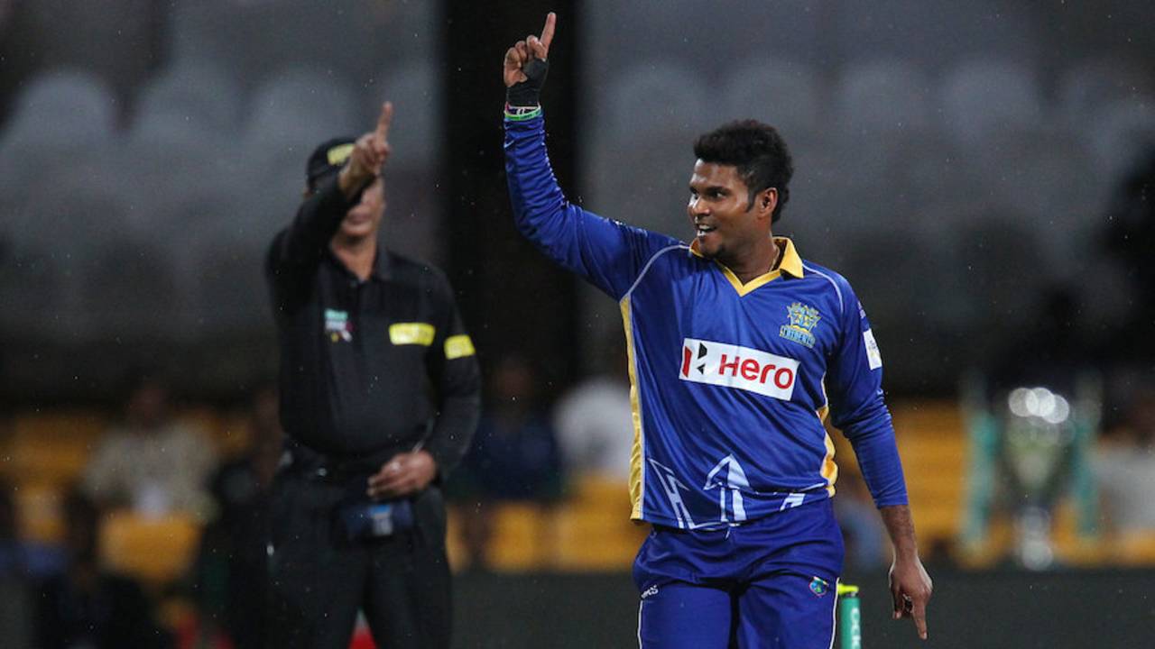 Dilshan Munaweera celebrates the wicket of Daniel Flynn, Barbados Tridents v Northern Districts, Champions League T20, Group B, Bangalore, September 30, 2014