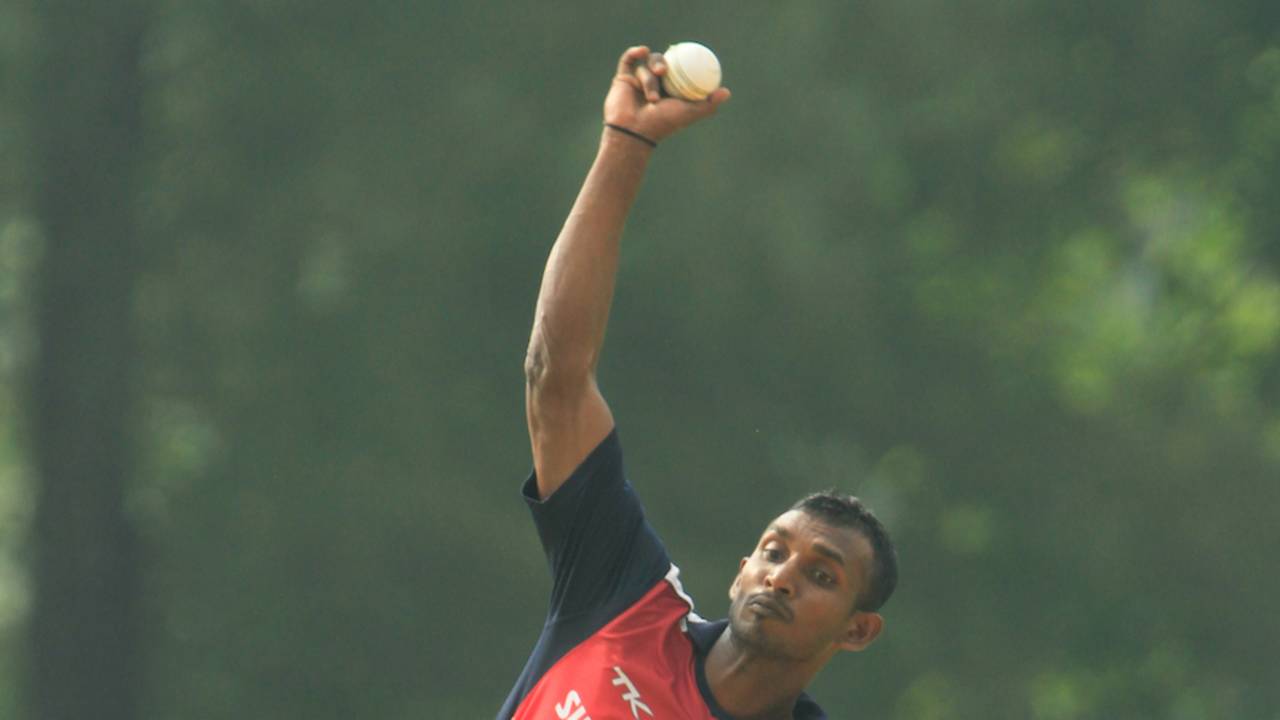 Selladore Vijayakumar finished with 4 for 38, Bermuda v Singapore, ICC WCL Division Three, Selangor, October 28, 2014