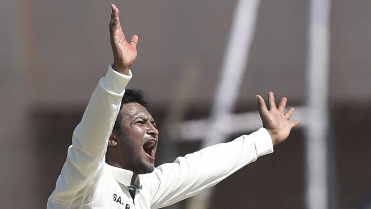 Shakib Al Hasan completed his 13th Test five-wicket haul, Bangladesh v Zimbabwe, 2nd Test, Khulna, 4th day, November 6, 2014