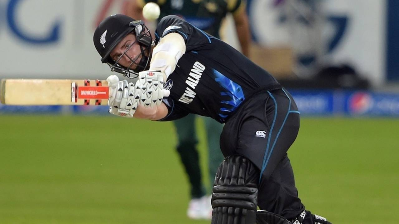 Kane Williamson played some attractive shots during his stay, Pakistan v New Zealand, 2nd T20I, Dubai, December 5, 2014