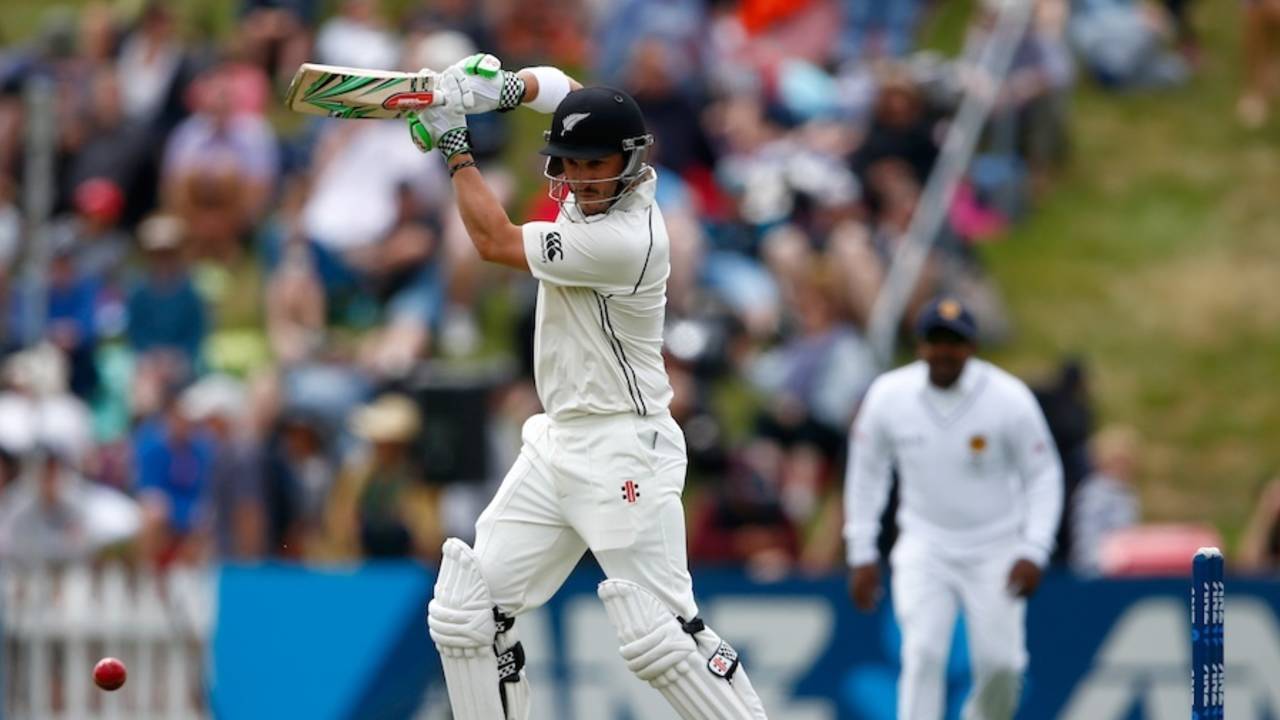File Photo - Hamish Rutherford's 74 off 45 led Otago's chase on the last day&nbsp;&nbsp;&bull;&nbsp;&nbsp;Getty Images