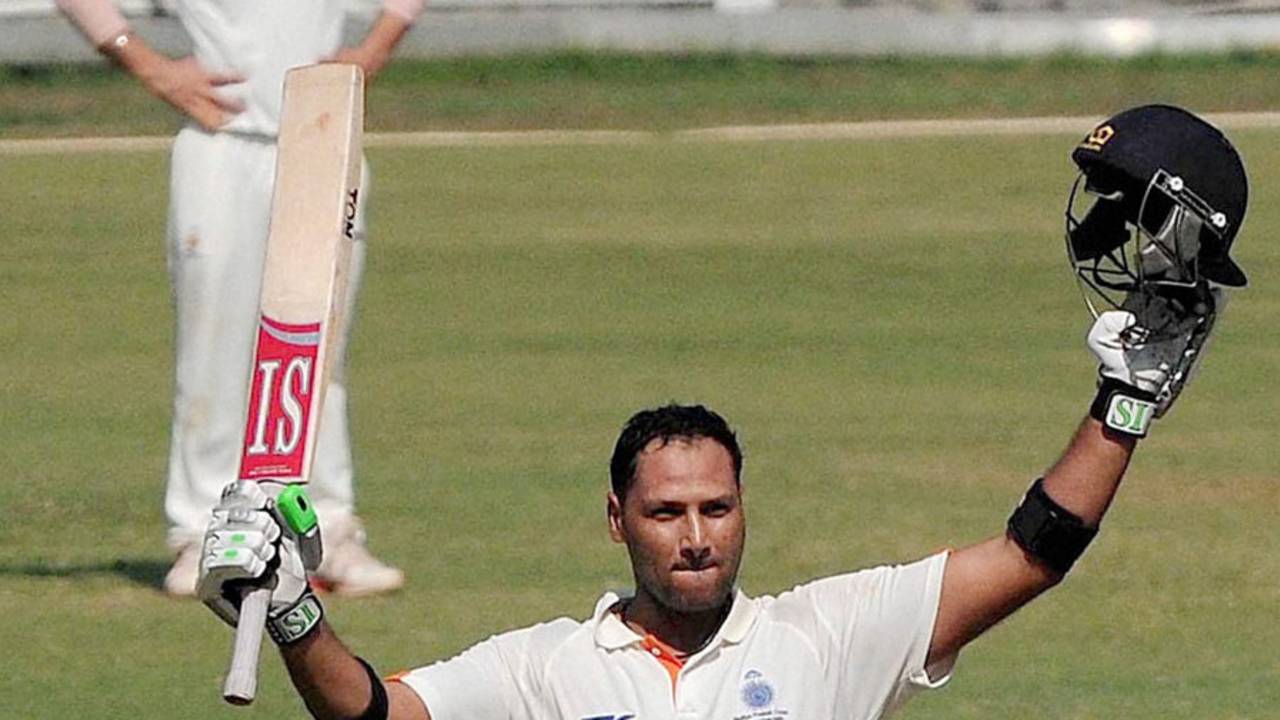 Devendra Bundela exults after reaching his century, Mumbai v Madhya Pradesh, Ranji Trophy, Group A, Mumbai, 3rd day, January 7, 2015