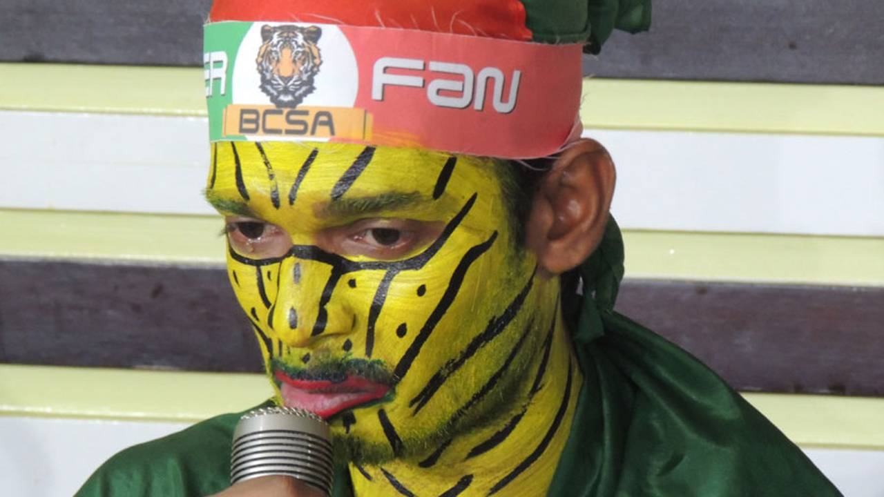 Shoaib Ali, the Bangladesh fan, appeals for financial support, Dhaka, January 17, 2015