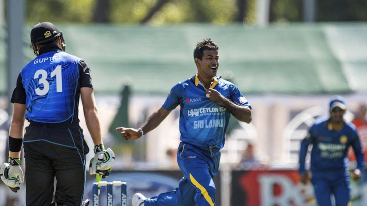 Nuwan Kulasekara picked up a wicket with the first ball of the match for the third time in his career&nbsp;&nbsp;&bull;&nbsp;&nbsp;Getty Images
