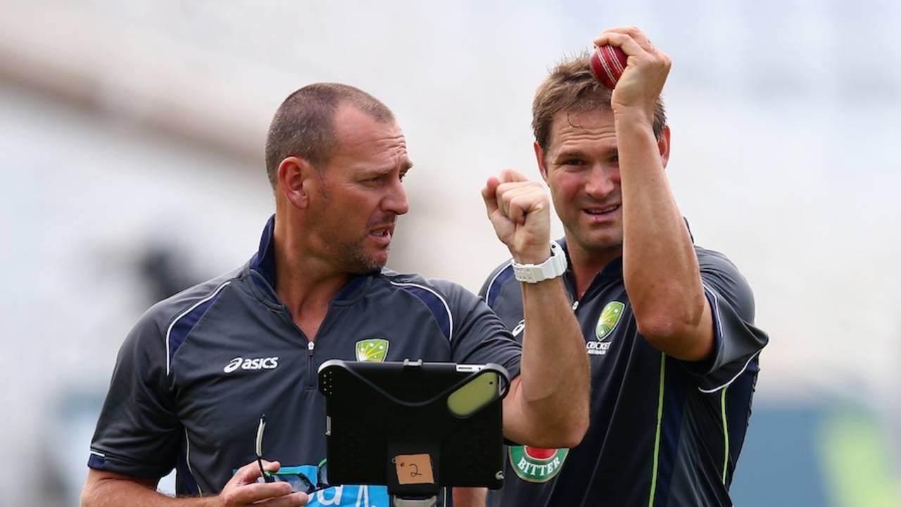Australia bowling coach Allister de Winter works with Ryan Harris, Nottingham, July 8, 2013