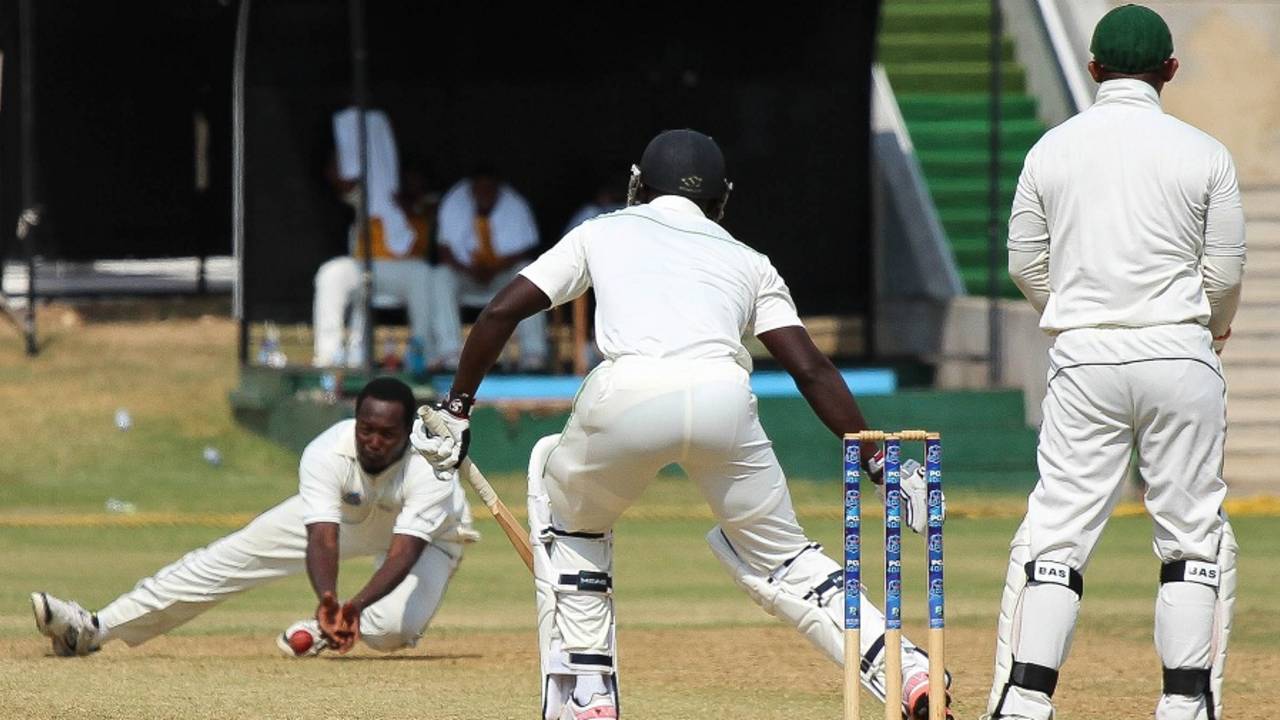 Odean Brown fails to latch on to a chance offered by Anthony Bramble, Jamaica v Guyana, Regional 4 Day Tournament 2014-15, 1st day, Kingston, February 6, 2015