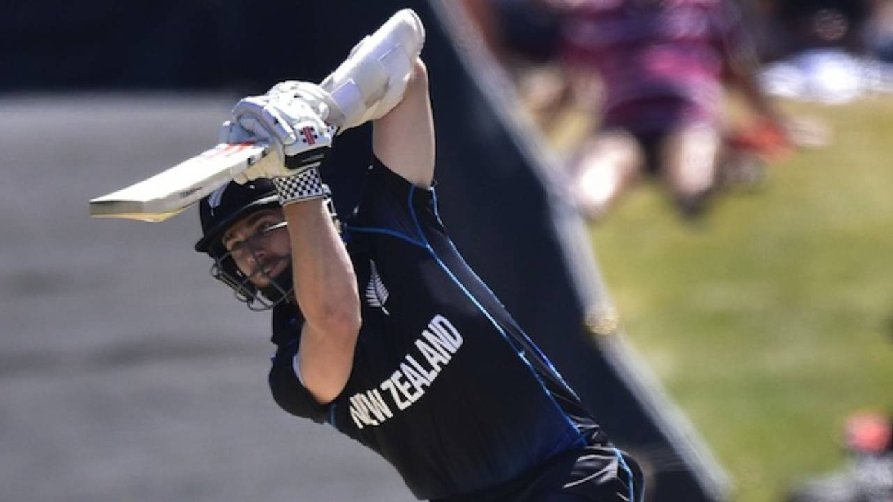 Kane Williamson drives through cover, New Zealand v South Africa, World Cup warm-up match, Christchurch, February 11, 2015