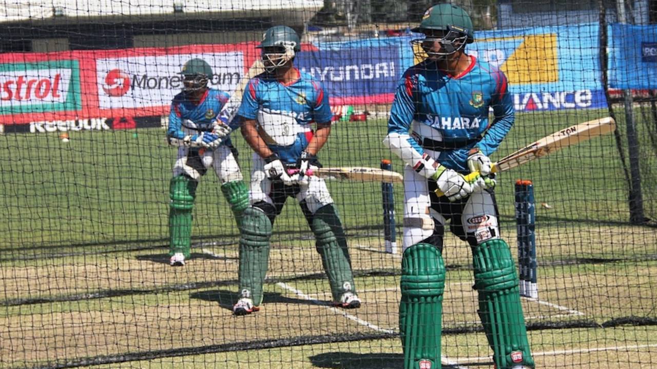 Shakib Al Hasan, Tamim Iqbal and Soumya Sarkar bat at the Kippax Oval, World Cup 2015, Canberra, February 15, 2015