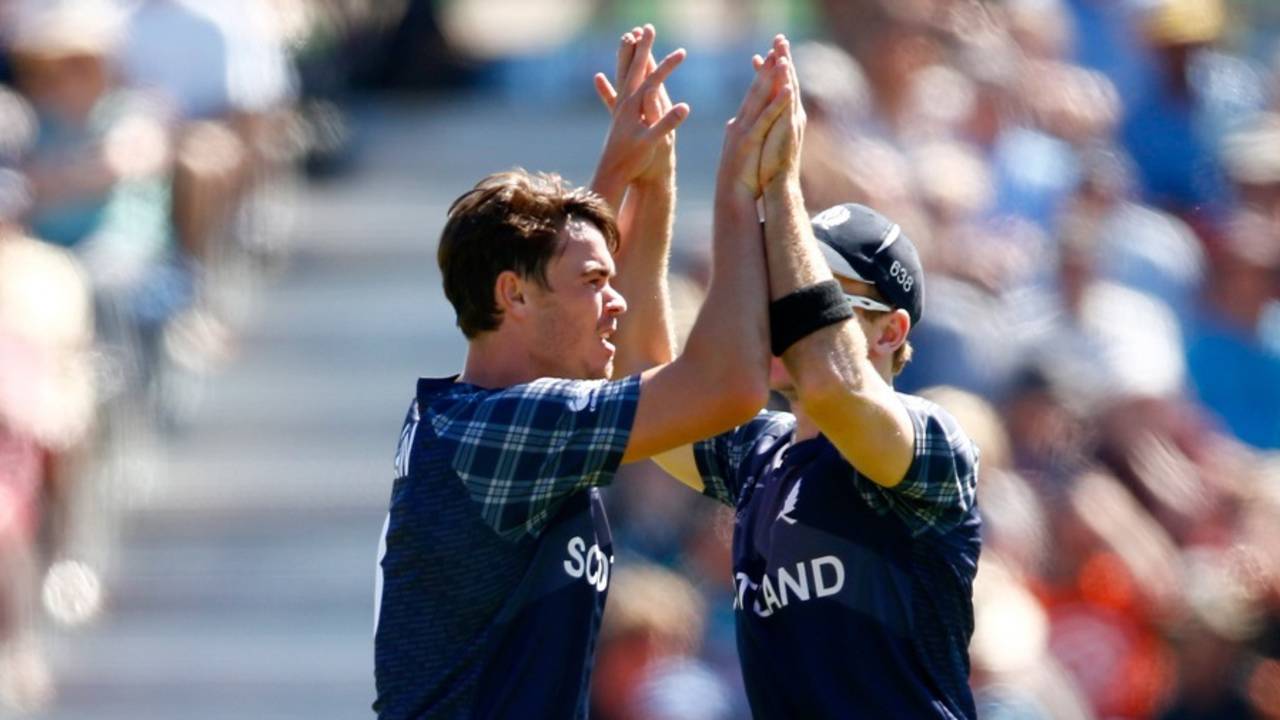 Iain Wardlaw celebrates the wicket of Grant Elliott, New Zealand v Scotland, World Cup 2015, Group A, Dunedin, February 17, 2015
