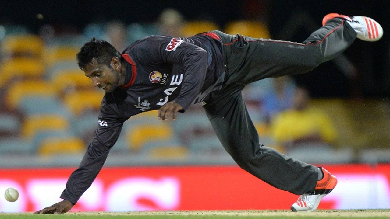Krishna Chandran dives to stop the ball, Ireland v UAE, World Cup 2015, Group B, Brisbane, February 25, 2015