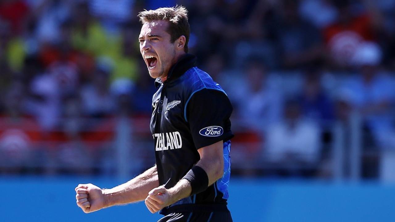 Tim Southee is pumped after having Warner lbw for 34, New Zealand v Australia, World Cup 2015, Group A, Auckland, February 28, 2015