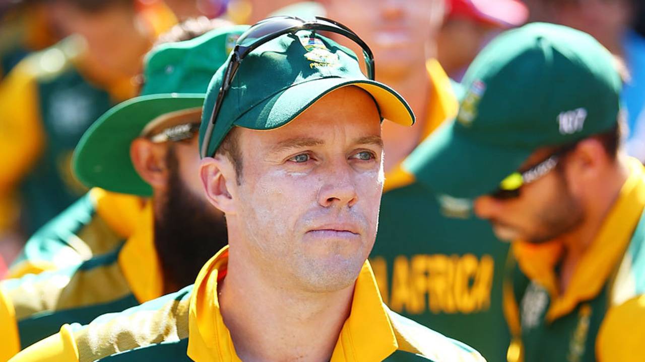 A pensive AB de Villiers before play began, South Africa v Sri Lanka, World Cup 2015, 1st quarter-final, Sydney, March 18, 2015