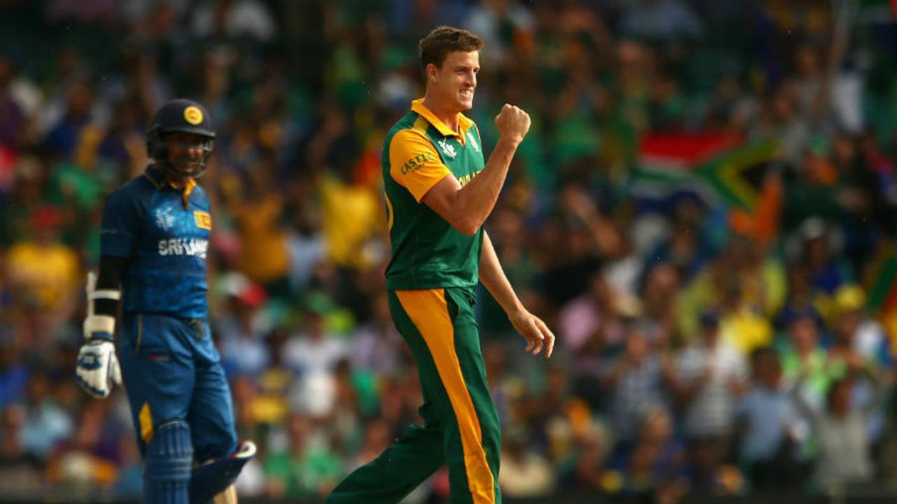 Morne Morkel pumps his fist after dismissing Kumar Sangakkara, South Africa v Sri Lanka, World Cup 2015, 1st quarter-final, Sydney, March 18, 2015