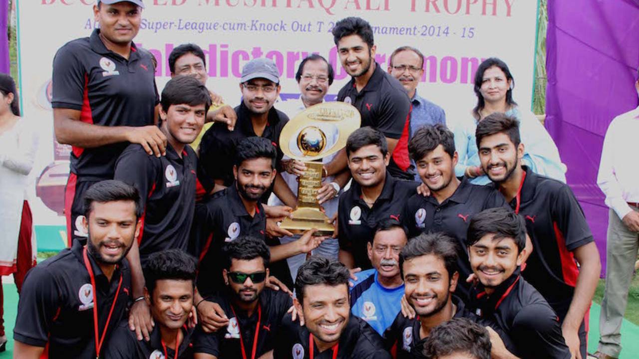 The Gujarat team celebrate their 2014-15 Syed Mushtaq Ali Trophy title. According to the new structure, only zonal teams will participate in the main draw&nbsp;&nbsp;&bull;&nbsp;&nbsp;Rajnikant Baral