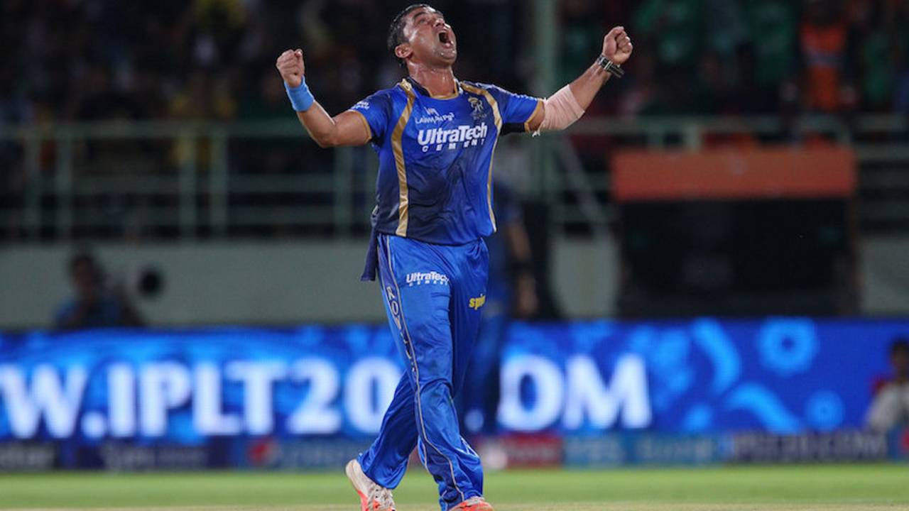 Pravin Tambe finished with 2 for 21 from four overs, Sunrisers Hyderabad v Rajasthan Royals, IPL 2015, Visakhapatnam, April 16, 2015
