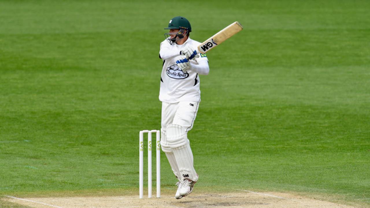 Alex Gidman made a vital half-century, Worcestershire v Somerset, County Championship Division One, New Road, 2nd day, May 4, 2015