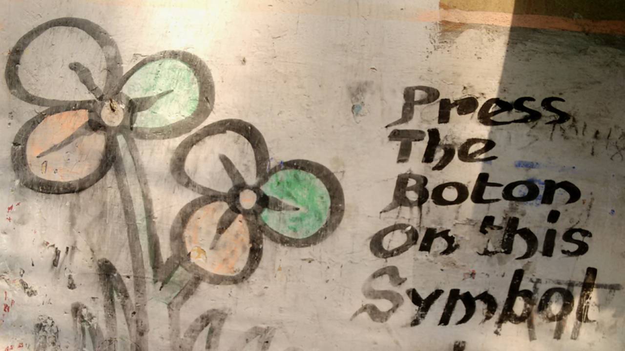 Political graffiti in Kolkata, April 28, 2015
