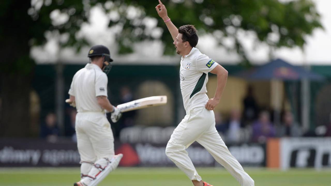 Chris Russell dismissed Luke Ronchi, Worcestershire v New Zealanders, Tour match, New Road, 2nd day, May 15, 2015