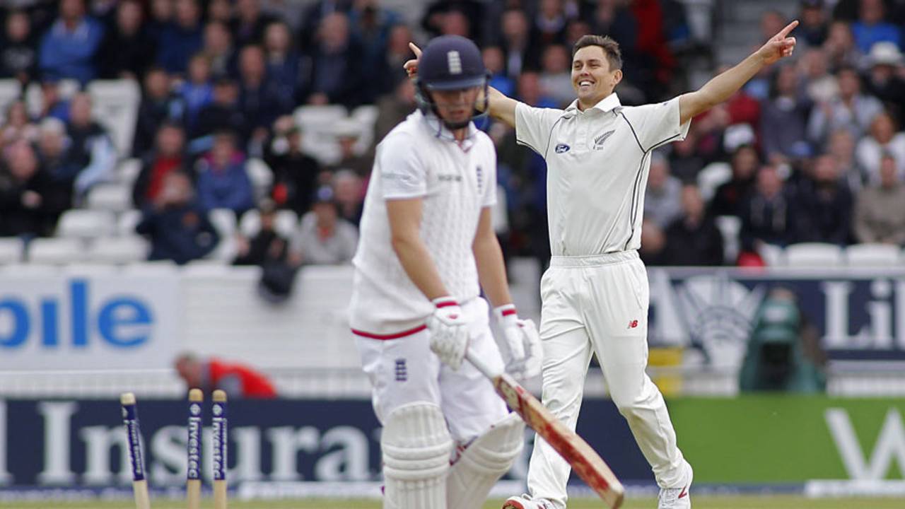 Trent Boult removed Gary Ballance in the first over with the second new ball, England v New Zealand, 2nd Investec Test, Headingley, 2nd day, May 30, 2015