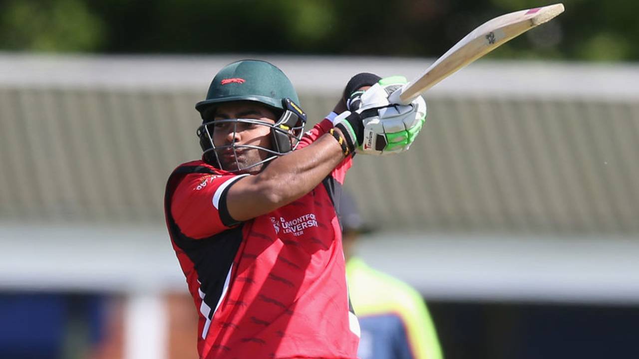 Umar Akmal debuted for Leicestershire with an unbeaten 76 off 49 against Nottinghamshire&nbsp;&nbsp;&bull;&nbsp;&nbsp;Getty Images