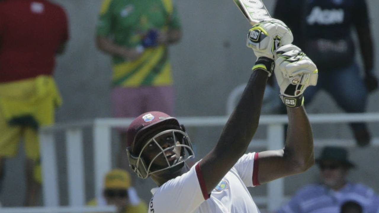 Jason Holder hits over the top, West Indies v Australia, 2nd Test, Kingston, 3rd day, June 13, 2015