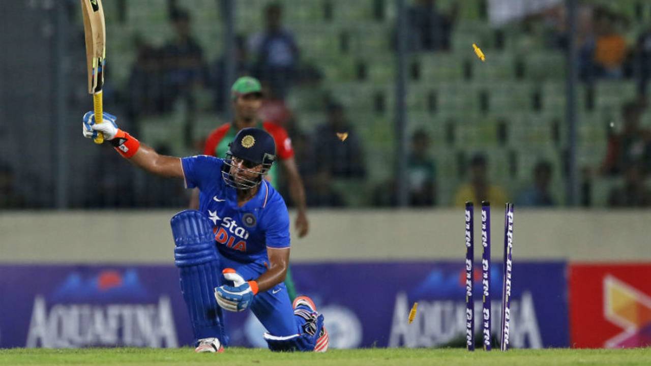 Suresh Raina drags on, Bangladesh v India, 1st ODI, Mirpur, June 18, 2015