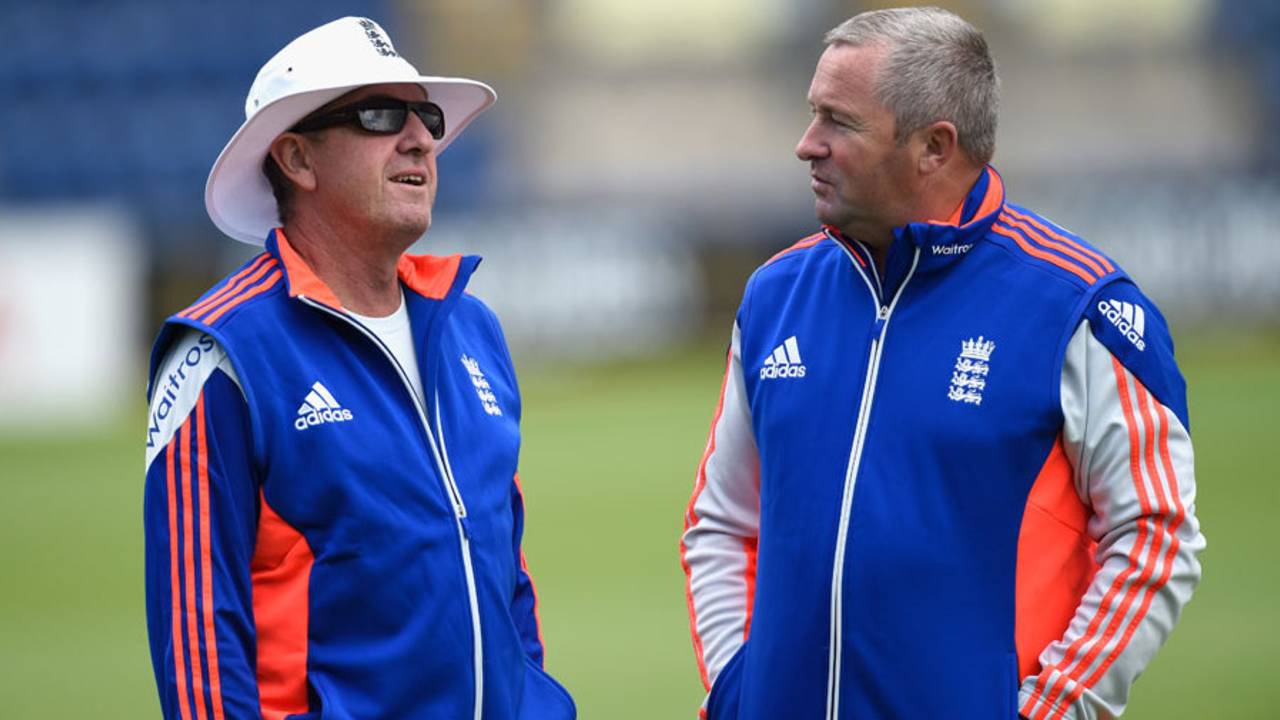 Trevor Bayliss and Paul Farbrace shoot the breeze, Cardiff, July 5, 2015