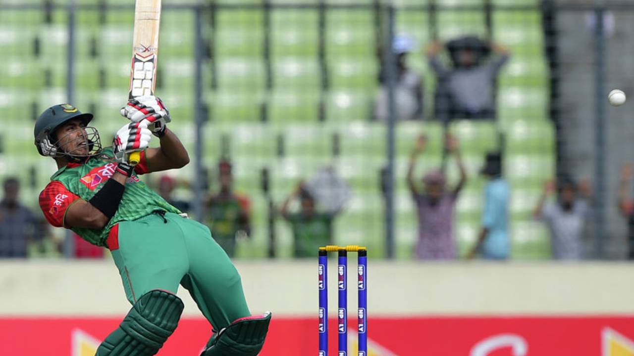 Soumya Sarkar misses the ramp, Bangladesh v South Africa, 2nd T20I, Mirpur, July 7, 2015