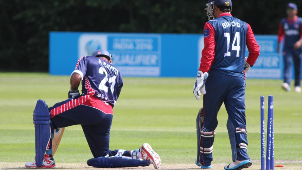 Adil Bhatti is bowled by Basant Regmi, Nepal v USA, World Twenty20 Qualifier, Belfast, July 10, 2015