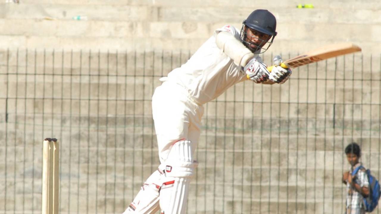 Abhinav Mukund flicks the ball through the leg side, India A v Australia A, 1st unofficial Test, Chennai, 3rd day, July 24, 2015
