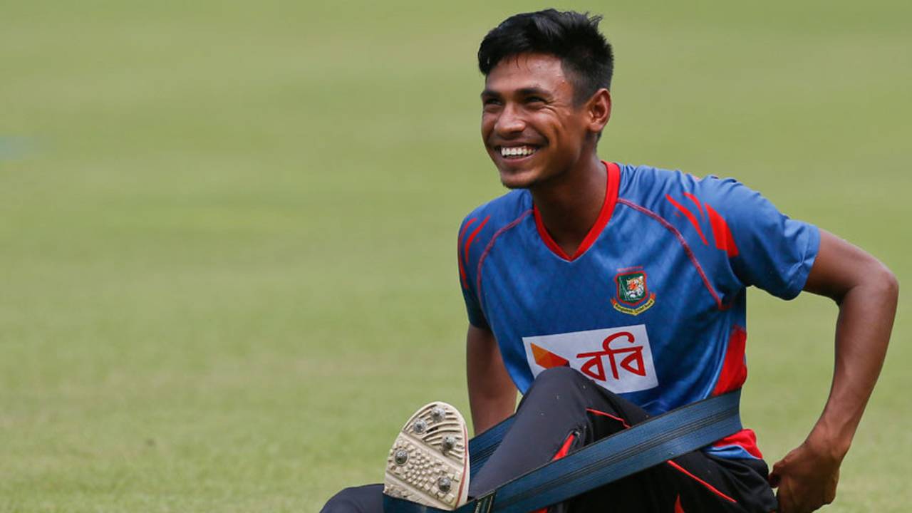 Mustafizur Rahman is all smiles during a practice session, Dhaka, July 28, 2015