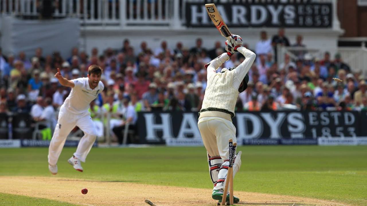 Mark Wood put the seal on England's thumping win, England v Australia, 4th Investec Test, Trent Bridge, 3rd day, August 8, 2015