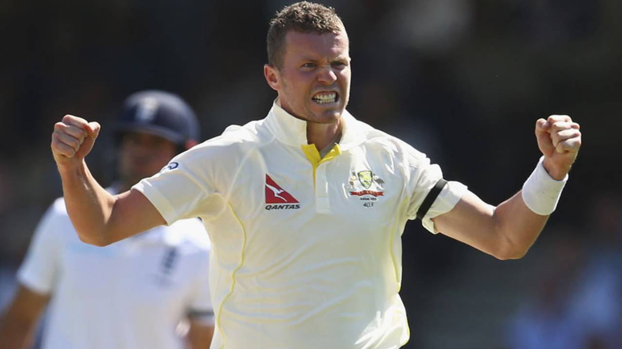Peter Siddle was rewarded for a testing spell to Adam Lyth, England v Australia, 5th Investec Ashes Test, The Oval, 3rd day, August 22, 2015