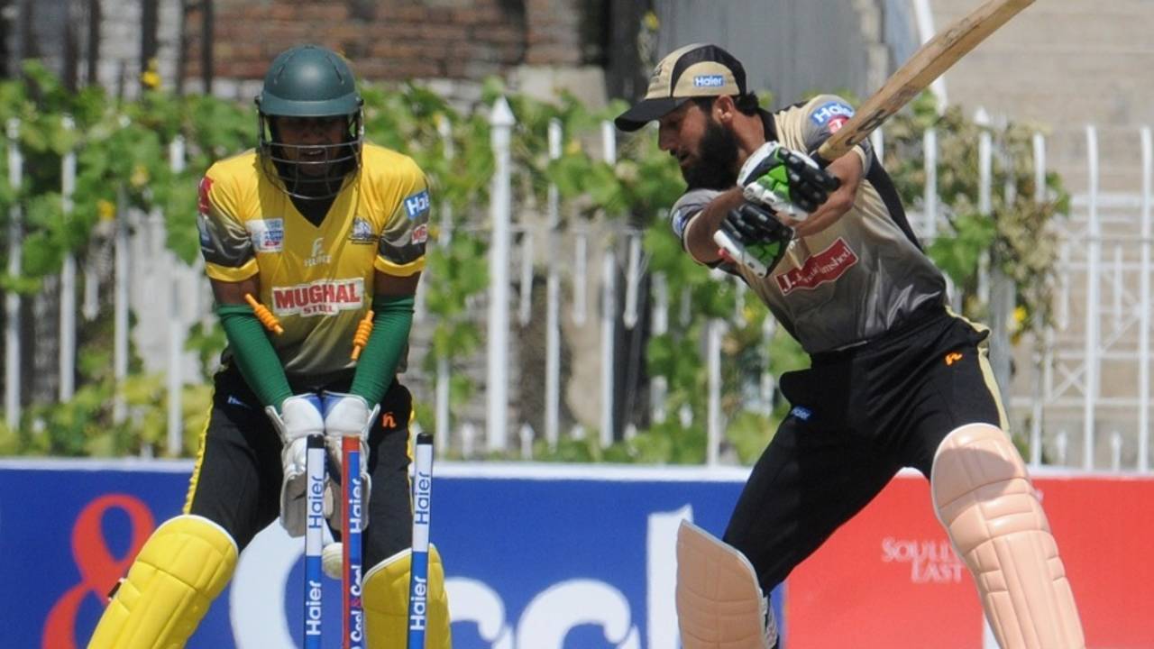 Rameez Raja was out bowled, Qualifying Round, Group A, Larkana Region v Quetta Region, Rawalpindi, Sep 1, 2015