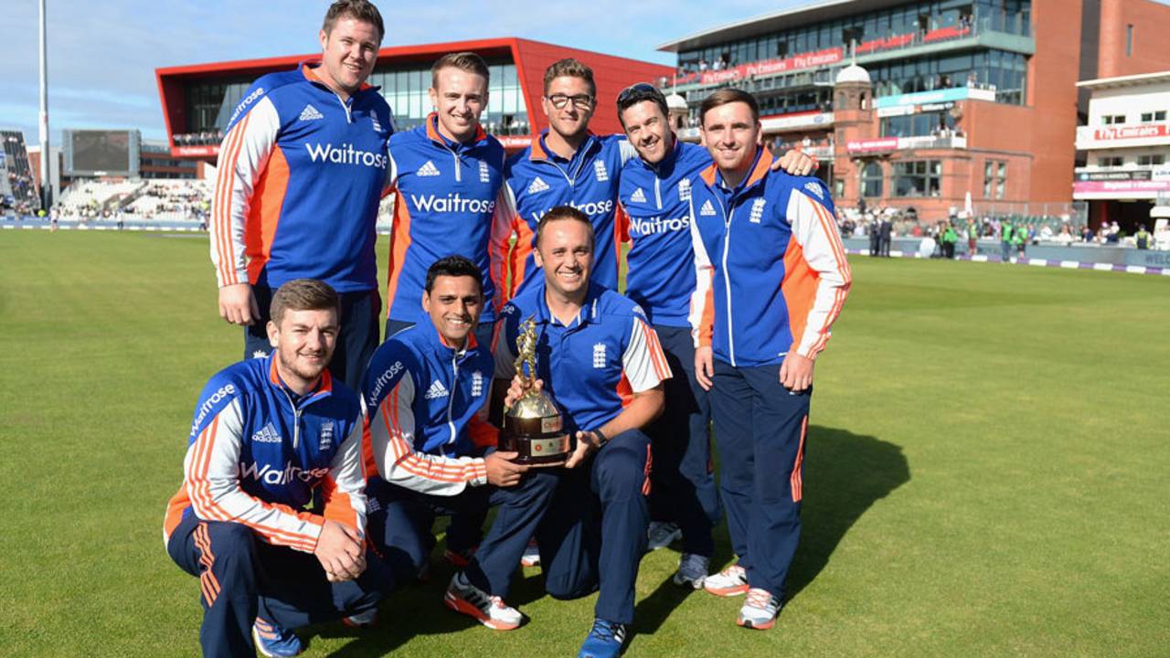 England's Physical Disability team pose with the ICRC International T20 Tournament trophy&nbsp;&nbsp;&bull;&nbsp;&nbsp;Getty Images