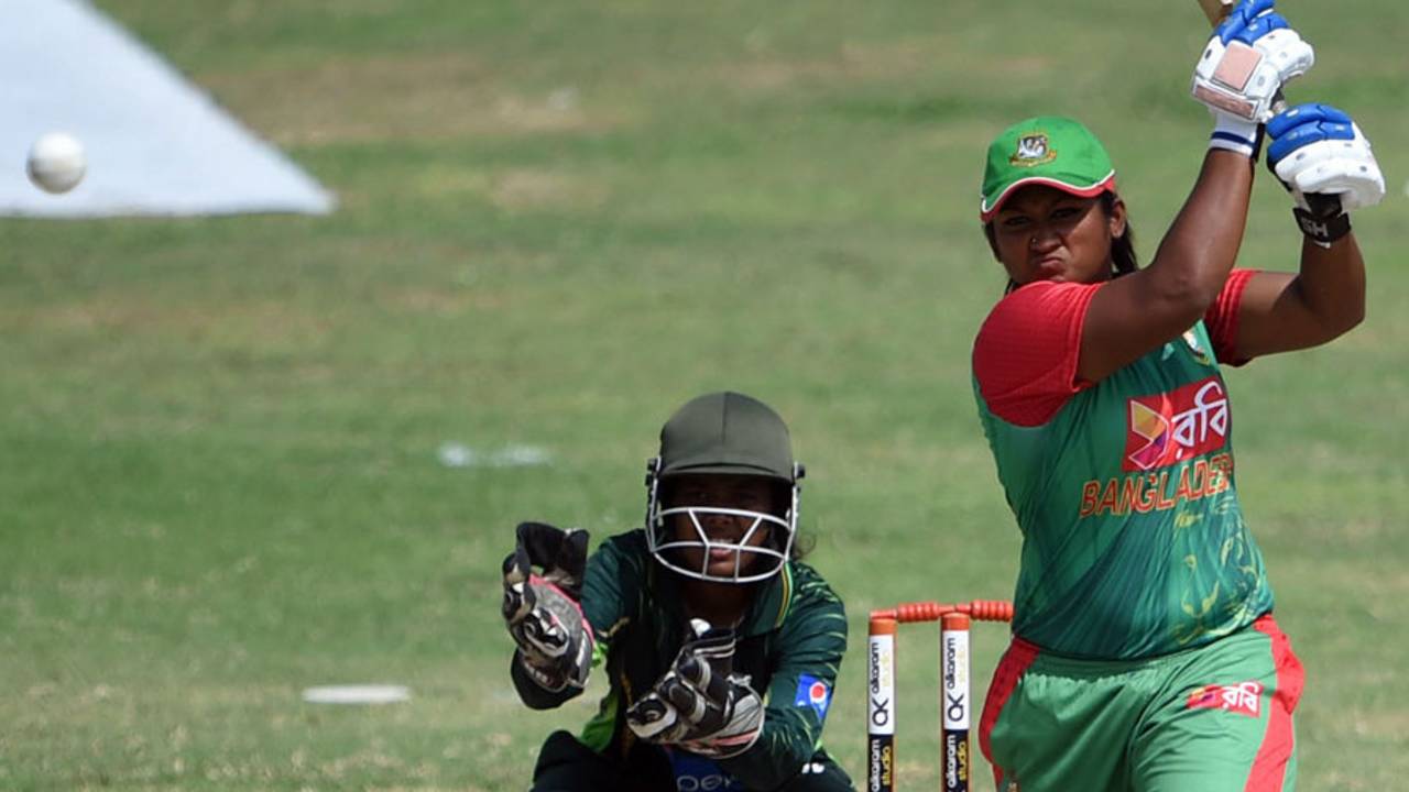 Ayasha Rahman top-scored for Bangladesh with a 56-ball 39, Pakistan Women v Bangladesh Women, 2nd ODI, Karachi, October 6, 2015