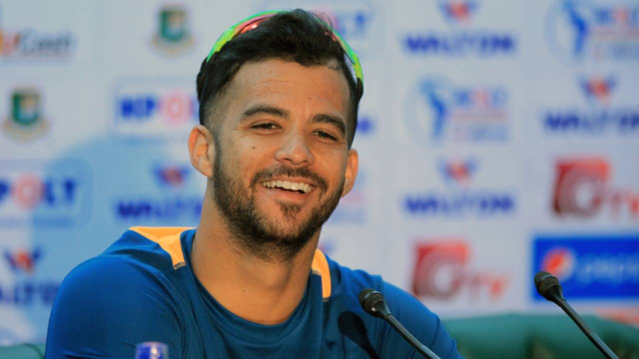 JP Duminy speaks at a press conference, Dhaka, July 2, 2015