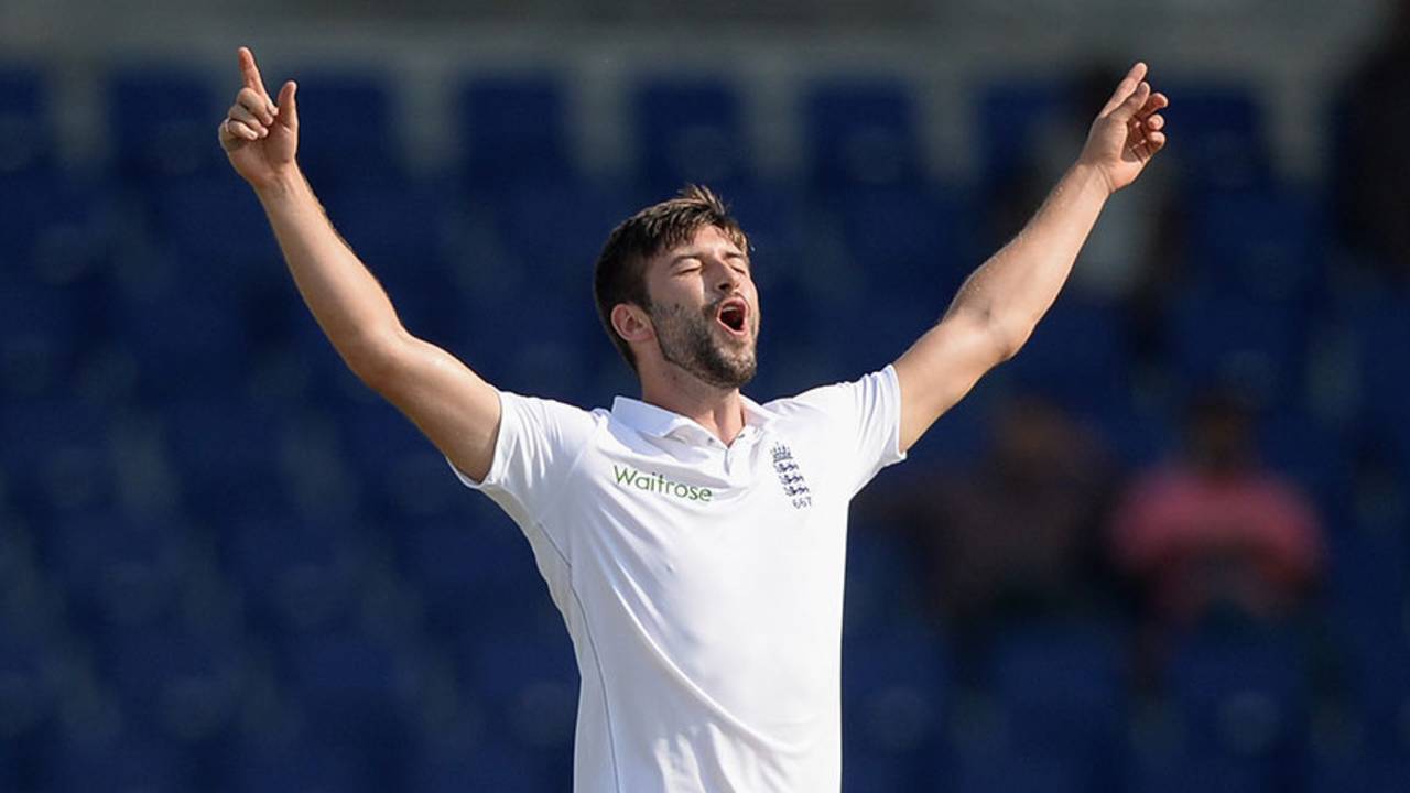 Mark Wood celebrates the wicket of Asad Shafiq, Pakistan v England, 1st Test, Abu Dhabi, 2nd day, October 14, 2015