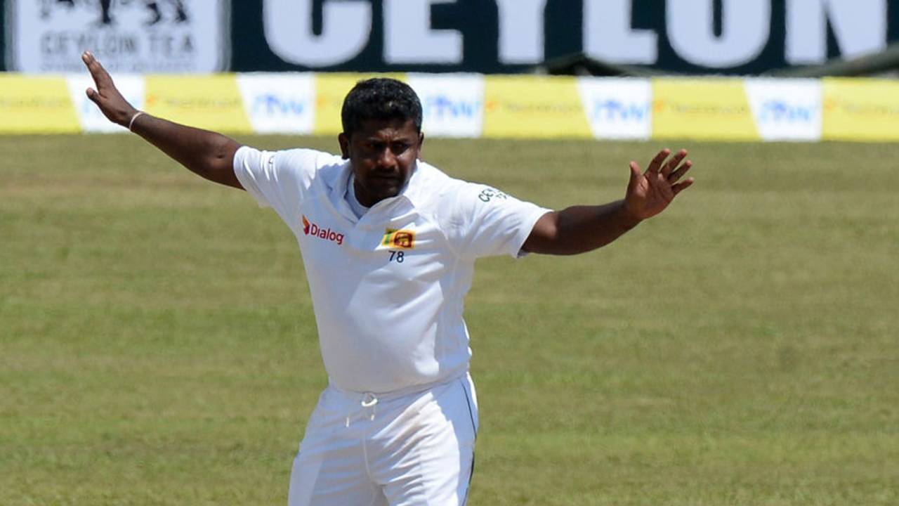 Rangana Herath's figures read 33-9-68-6, Sri Lanka v West Indies, 1st Test, Galle, 3rd day, October 16, 2015