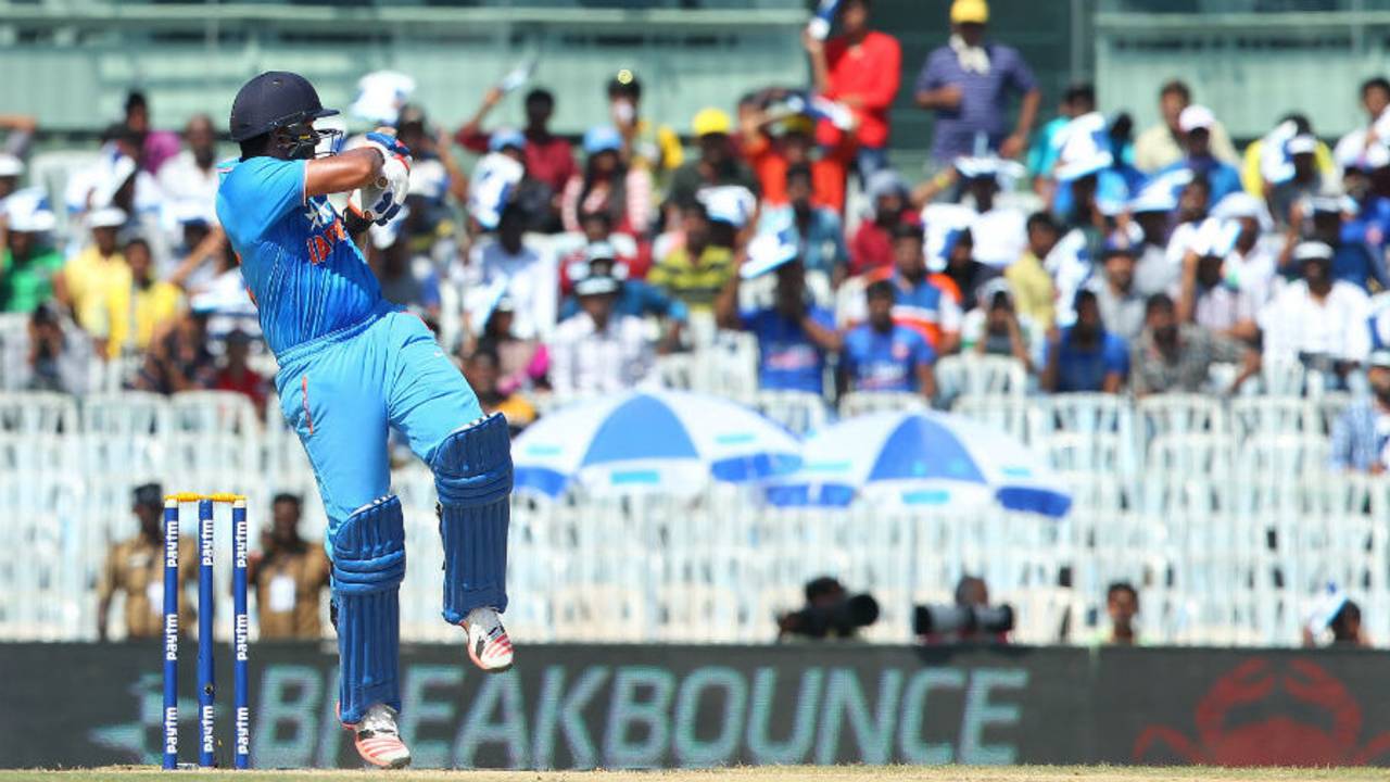 Rohit Sharma swivels and pulls, India v South Africa, 4th ODI, Chennai, October 22, 2015