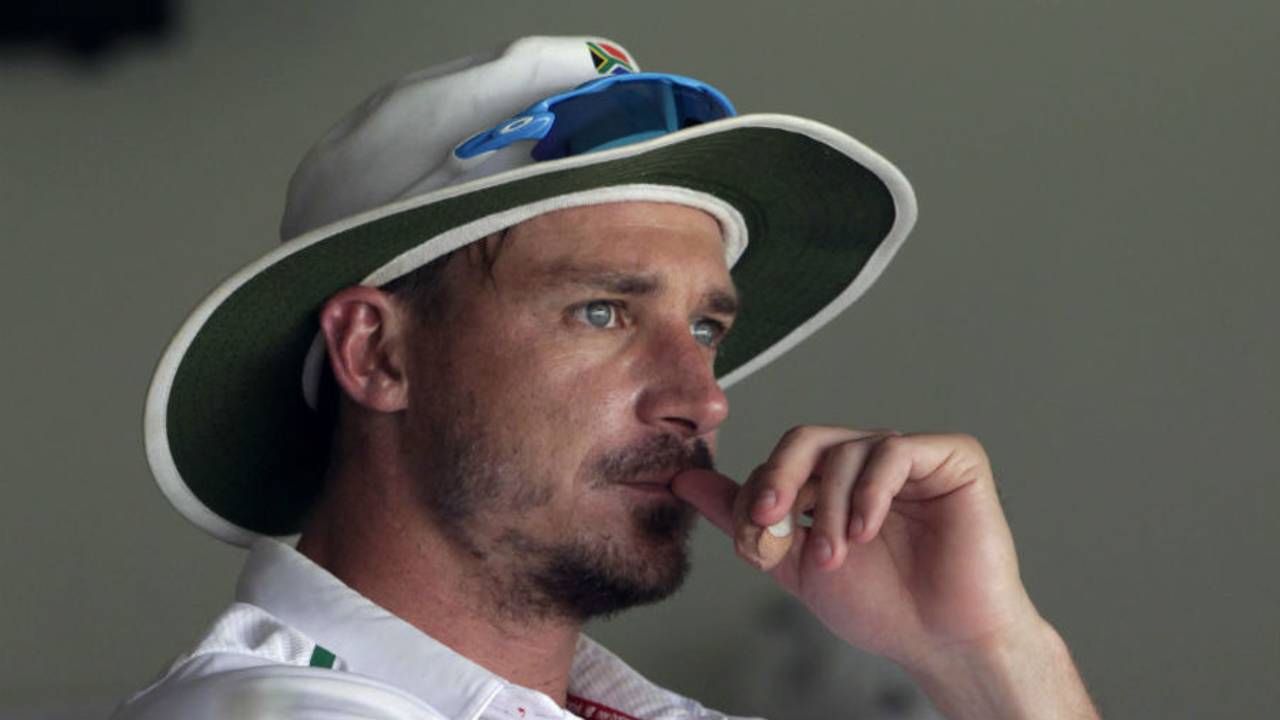 Dale Steyn did not bowl during India's second innings in Mohali&nbsp;&nbsp;&bull;&nbsp;&nbsp;Associated Press
