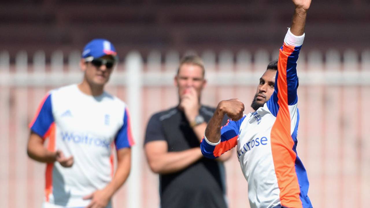 Adil Rashid bowls in the nets at Sharjah, watched by Alastair Cook and Shane Warne, Pakistan v England, Sharjah, October 30, 2015