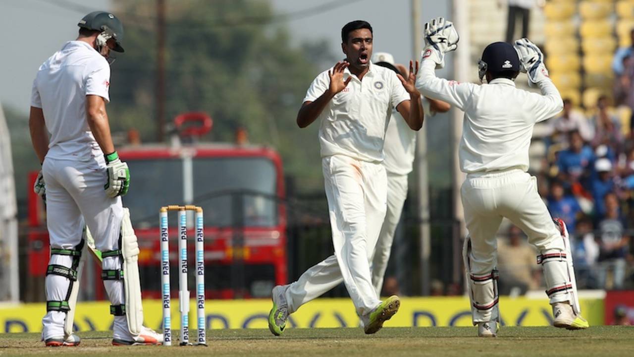 R Ashwin celebrates the wicket of AB de Villiers, India v South Africa, 3rd Test, Nagpur, 3rd day, November 27, 2015