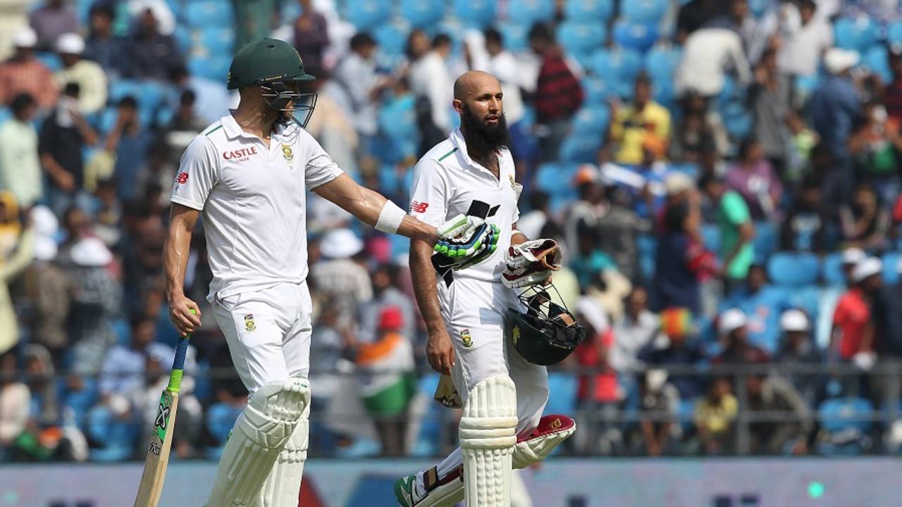 Hashim Amla and Faf du Plessis dug in during another tough session, India v South Africa, 3rd Test, Nagpur, 3rd day, November 27, 2015