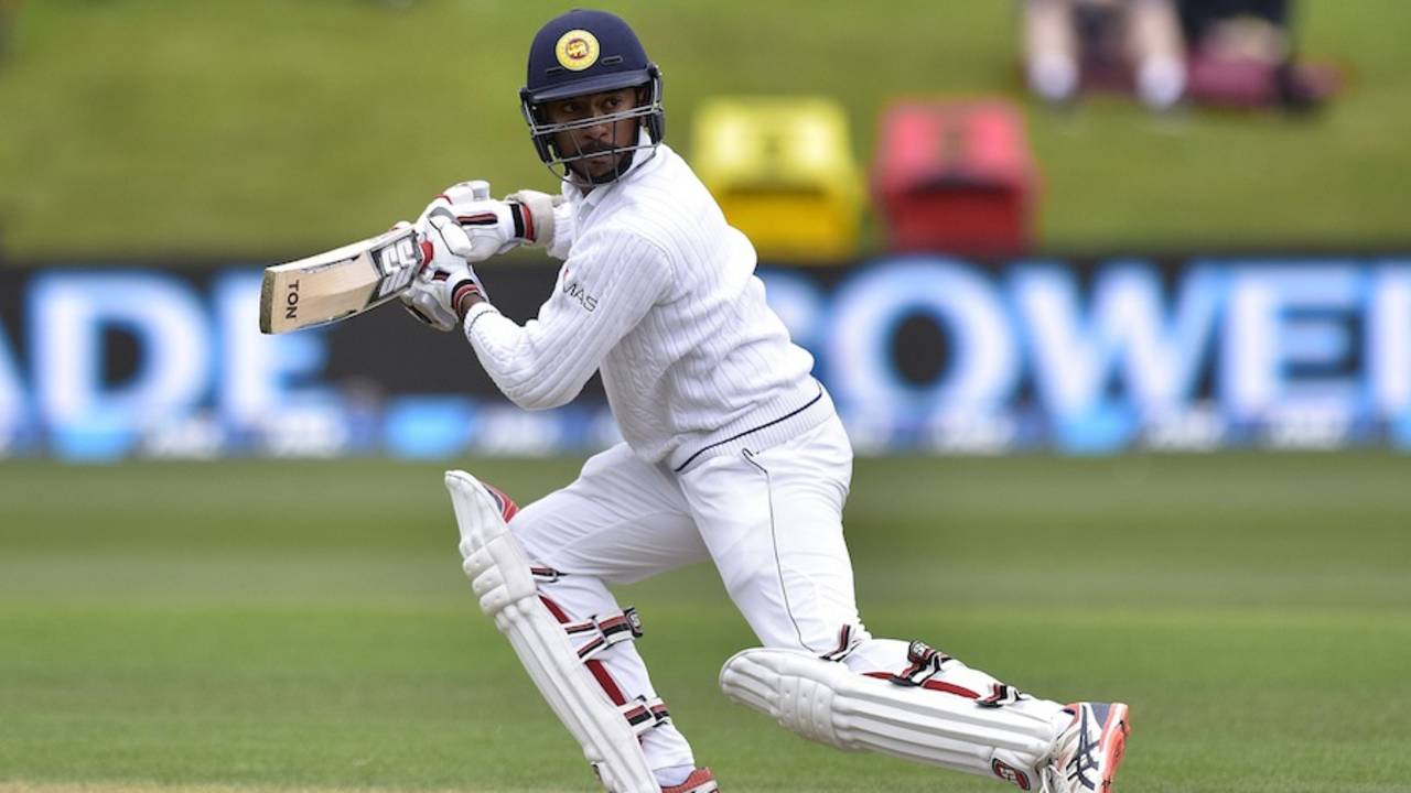 Kithuruwan Vithanage watches his edge being caught, New Zealand v Sri Lanka, 1st Test, Dunedin, 3rd day, December 12, 2015